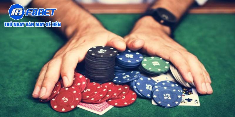 Chi tiết cách chơi Poker F8BET dành cho tân thủ